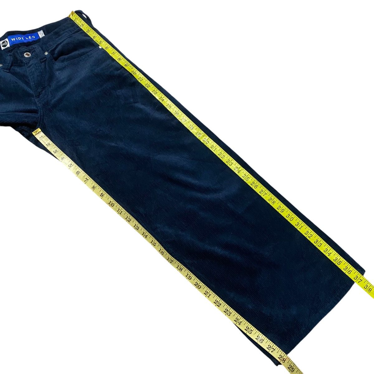 Levi's Levi's Silvertab Wide Leg Corduroy Pants Size US 29 - 21 Thumbnail