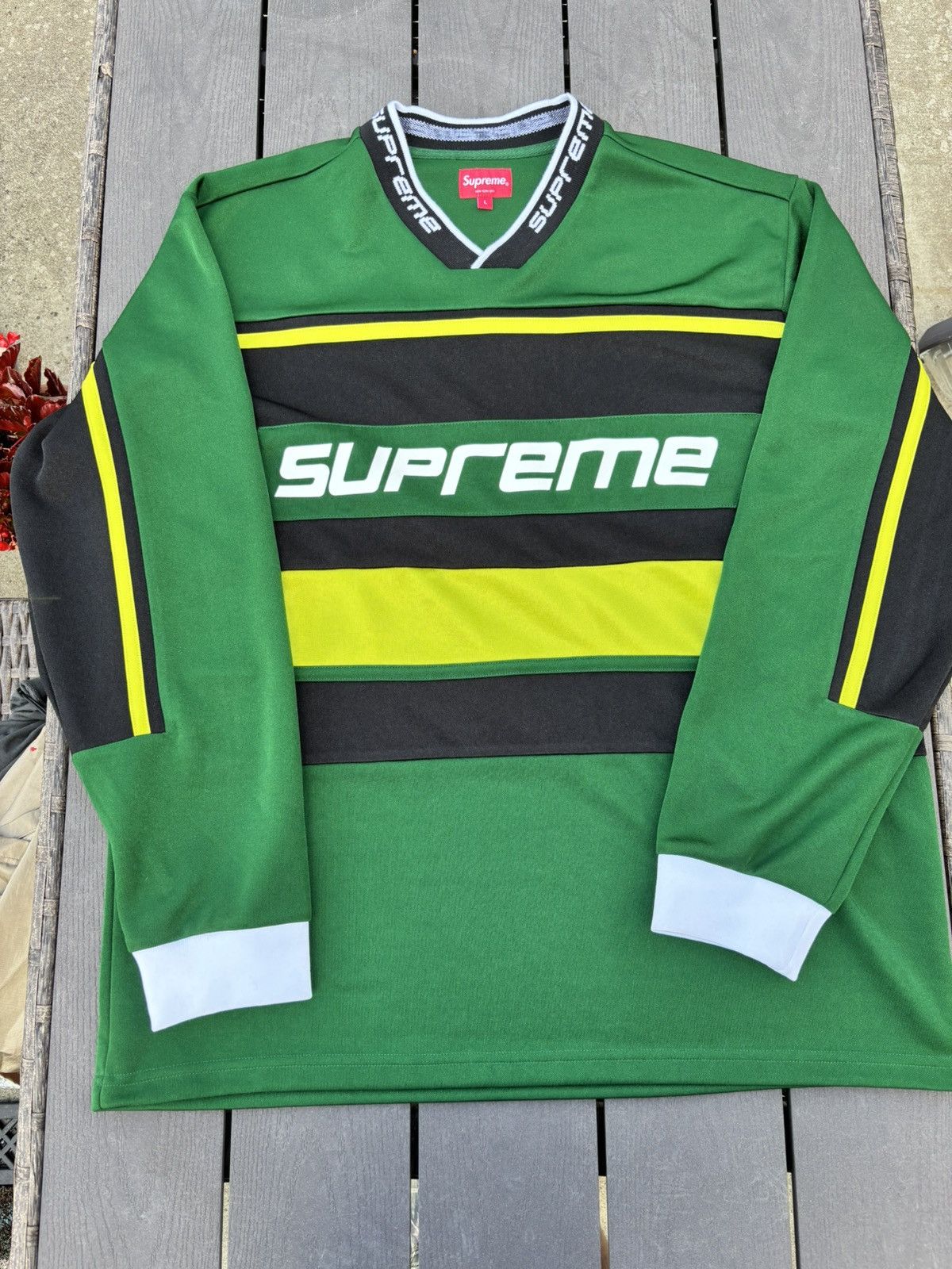 Streetwear × Supreme Supreme/40 Acres Spike Tee Light olive