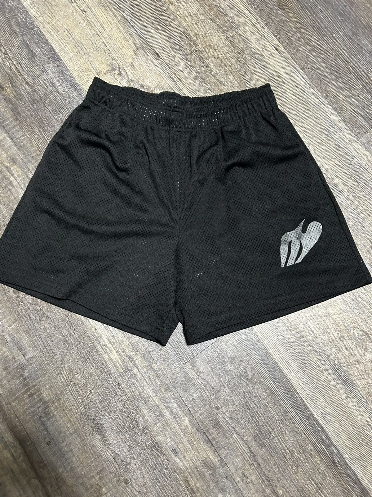 Eric Emanuel × Kanye West × Yeezy Eric Emanuel Donda Doves Shorts