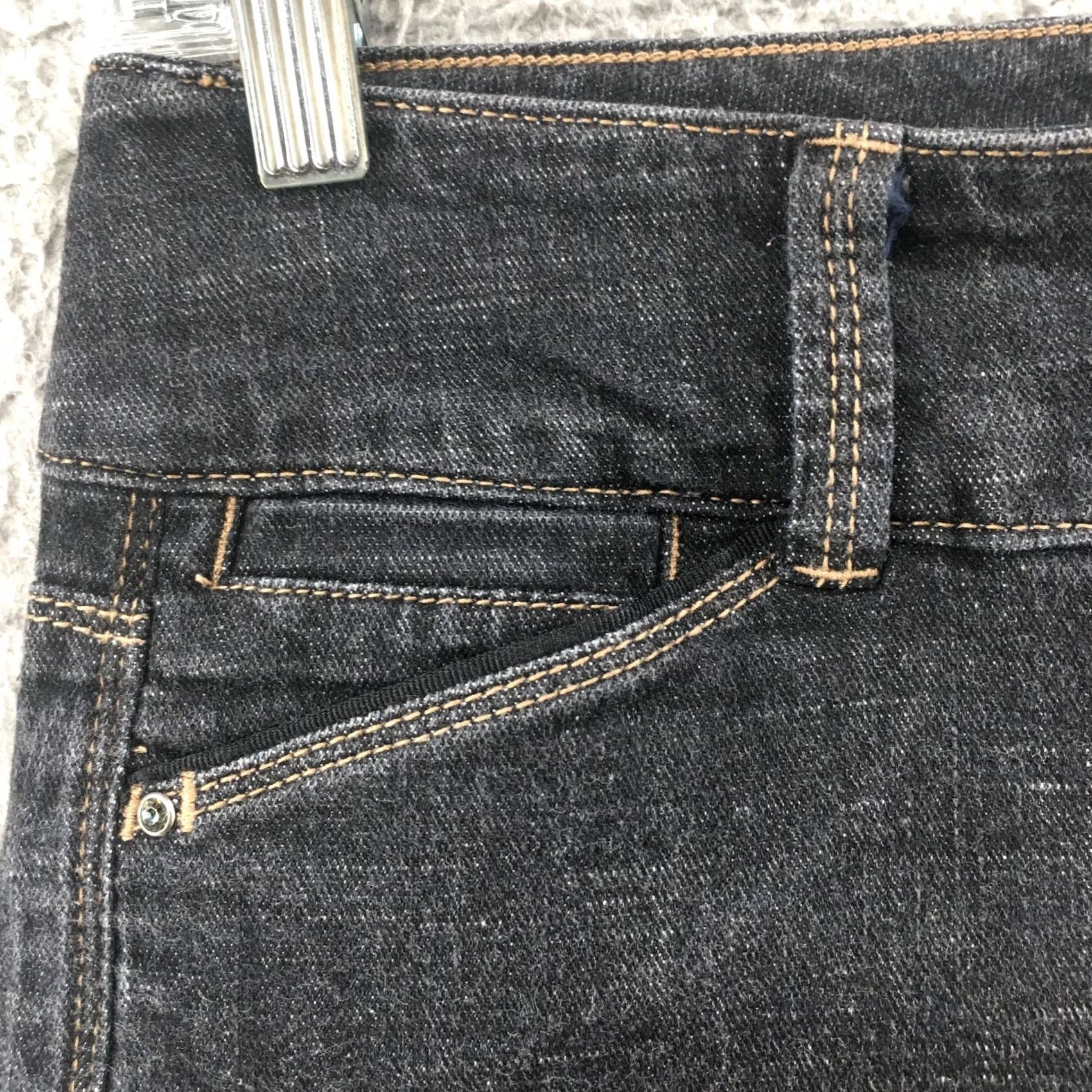 White House Black Market White House Black Market Short Pants Womens 0 Black Cotton Blend Zip Fly Button Casual Summer 0 Womens Black Cotton Blend Pockets Retro? Size 25" / US 0 / IT 36 - 4 Thumbnail