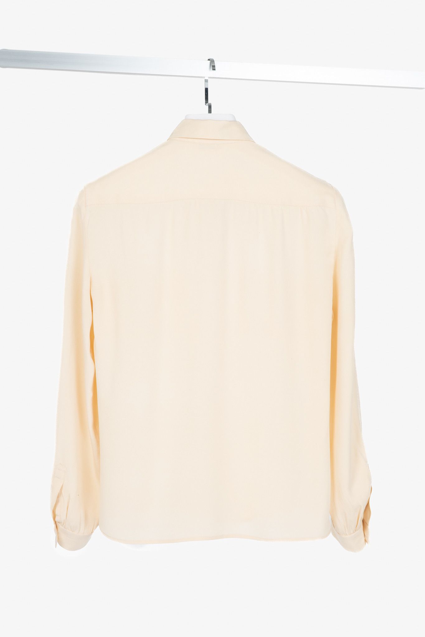 Chanel Chanel 70's-Vintage Cream Silk CC-Pocket Buttoned Blouse Size M / US 6-8 / IT 42-44 - 2 Thumbnail