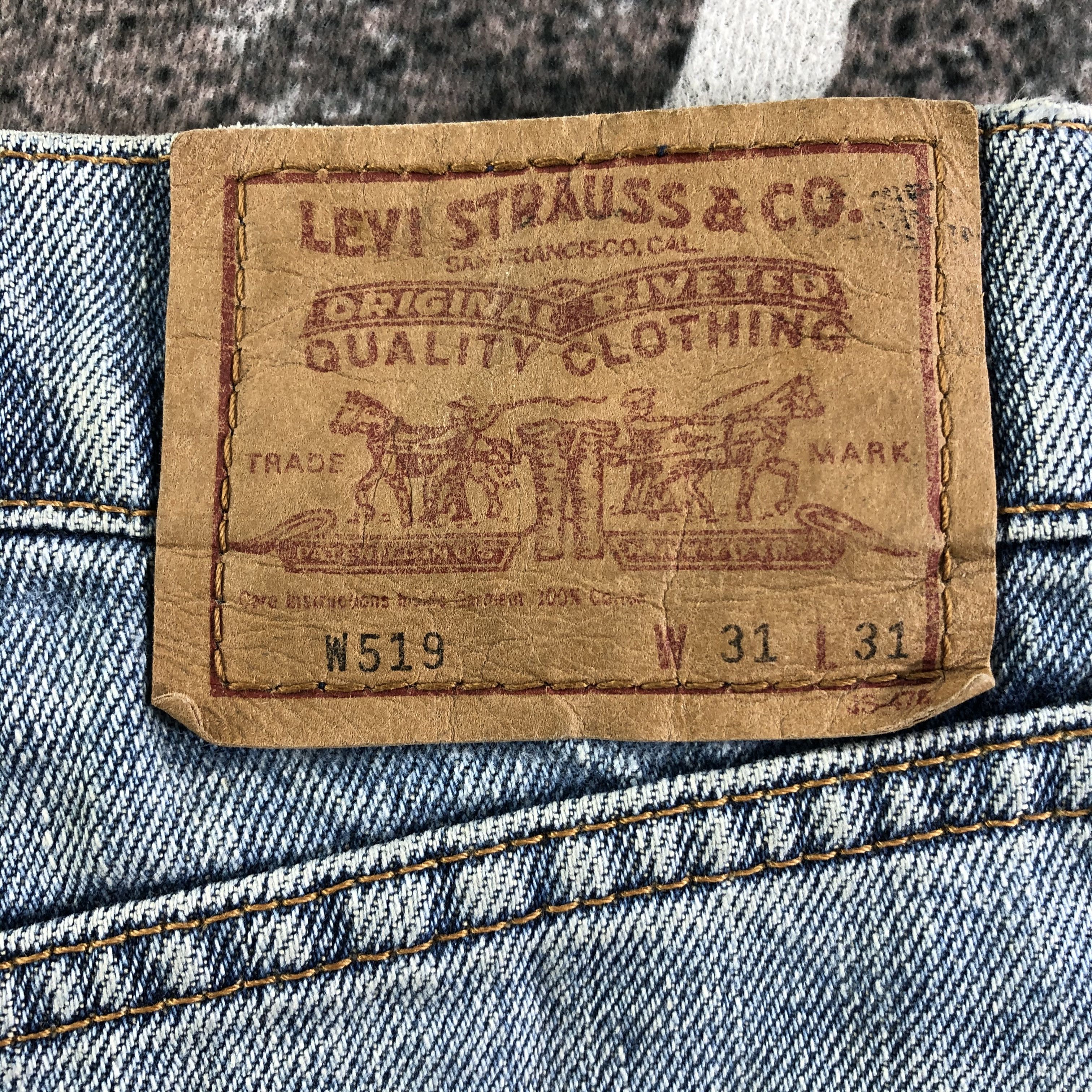 Levi's Vintage Levis Jeans 519 Ripped Medium Wash KJ2494 Size US 27 - 5 Thumbnail