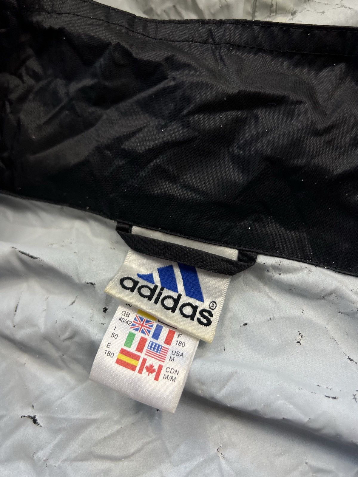 Adidas × Vintage 90’s ADIDAS RETRO BIG BACK CENTRAL LOGO Y2K TRACK JACKET Size US M / EU 48-50 / 2 - 4 Thumbnail