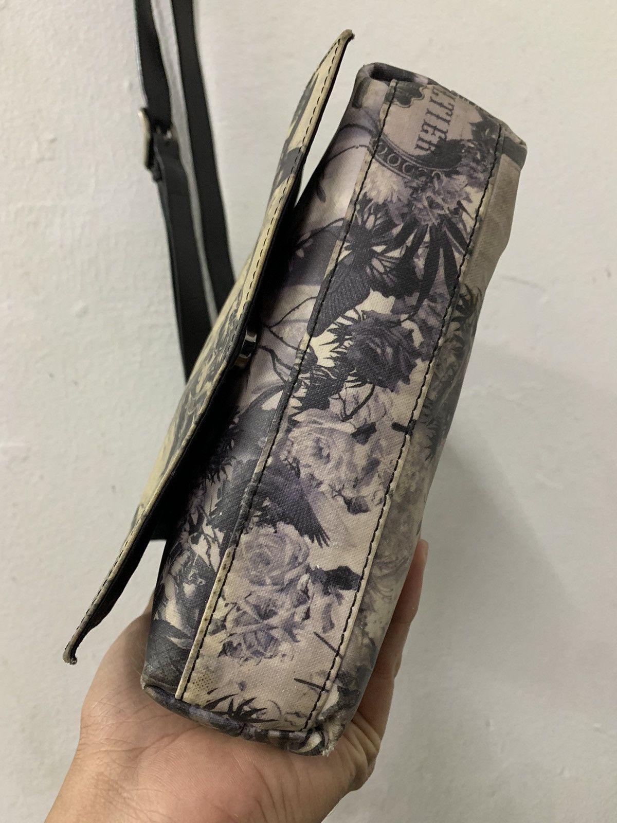 Jean Paul Gaultier Jean Paul Gaultier Psychedelic Paradise Sling Bag Size ONE SIZE - 9 Thumbnail