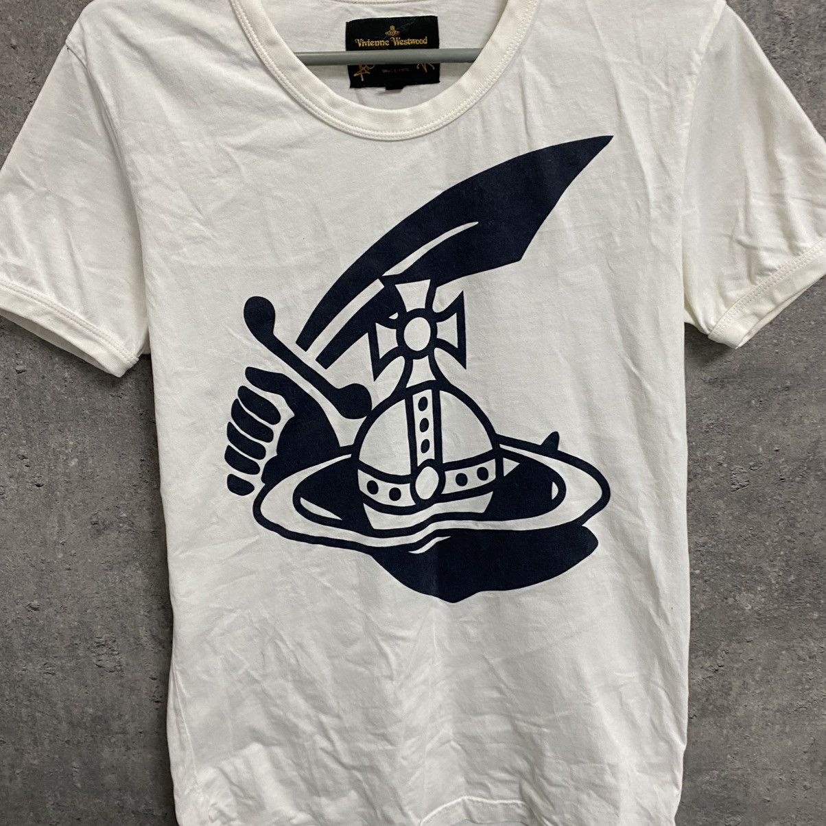 Vivienne Westwood Vivienne Westwood T-shirt Big Logo Size US S / EU 44-46 / 1 - 5 Thumbnail