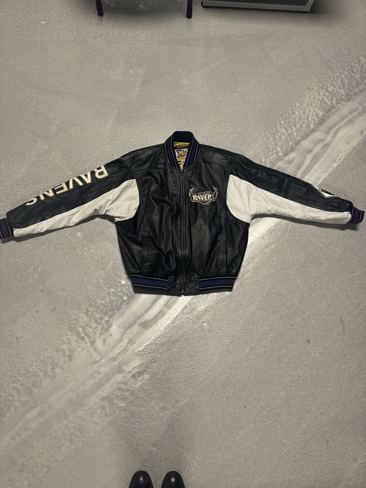 Vintage 80s Vintage Ravens Leather Jacket Size US XL / EU 56 / 4 - 2 Thumbnail