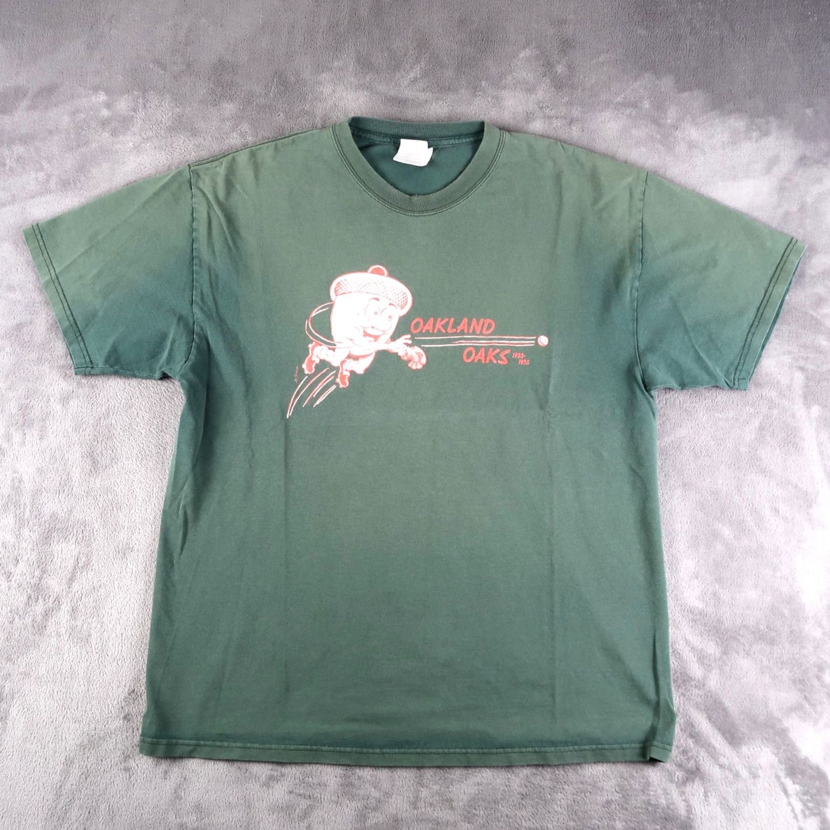 Ebbets Field Flannels VINTAGE Oakland Oaks T-Shirt Mens L Green Ebbets Field Flannels Baseball Minor League Sports Retro Outdoor 2000s Mens Size US L / EU 52-54 / 3 - 2 Thumbnail