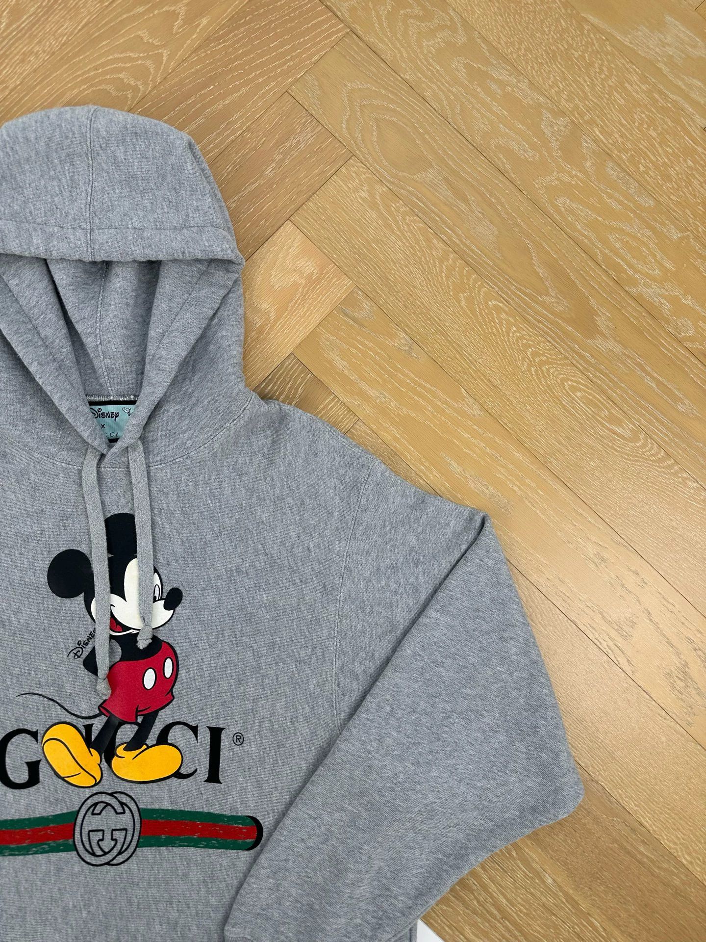 Gucci GUCCI x Disney Mickey Mouse Oversize Hoodie Wmns Gray Size XS / US 0-2 / IT 36-38 - 5 Thumbnail