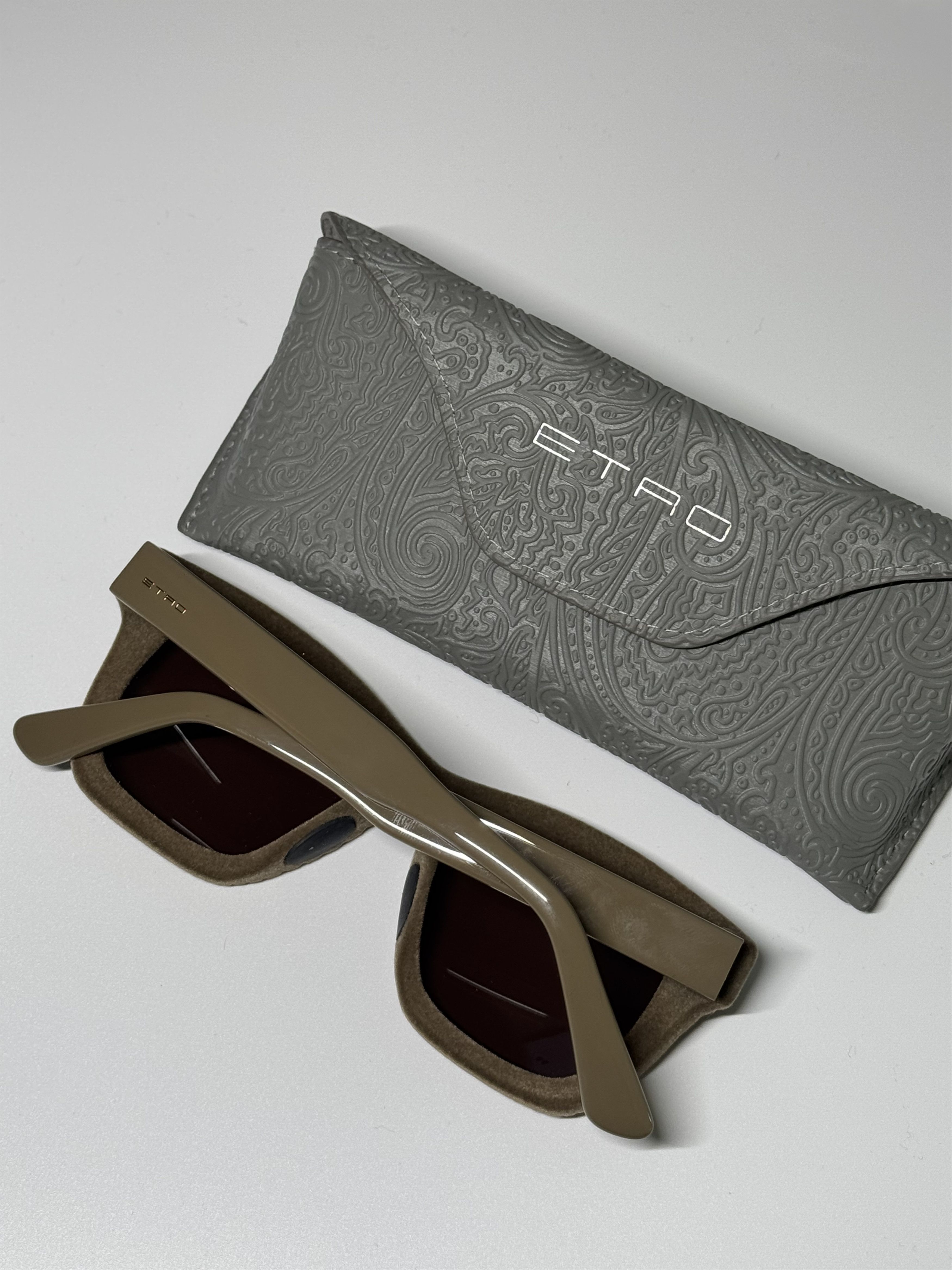 Etro Etro Sunglasses RARE! Size ONE SIZE - 4 Thumbnail