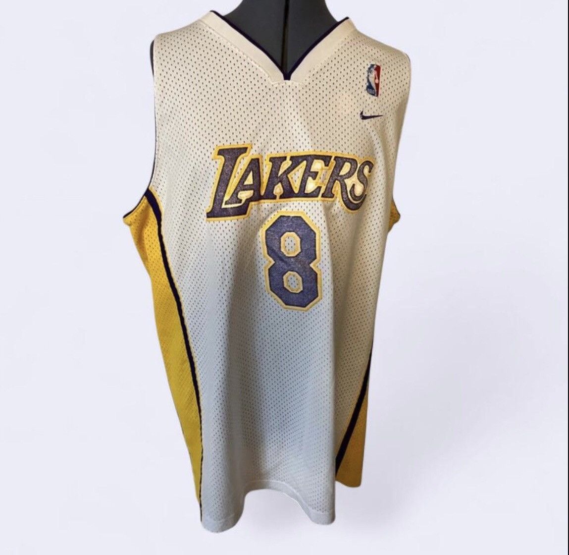 Nike Vtg Nike Los Angeles Lakers Kobe Bryant #8 NBA Jersey Size US XL / EU 56 / 4 - 1 Thumbnail