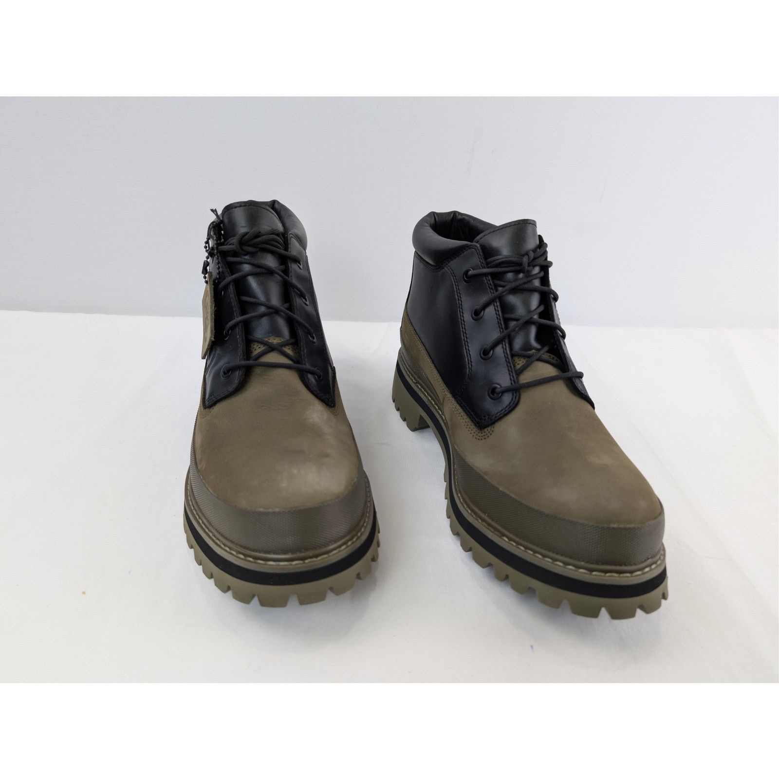 Timberland o1rshd1 Premium Mid Lace Up GTX Chukka Boots in Dark Green Size US 11 / EU 44 - 7 Thumbnail