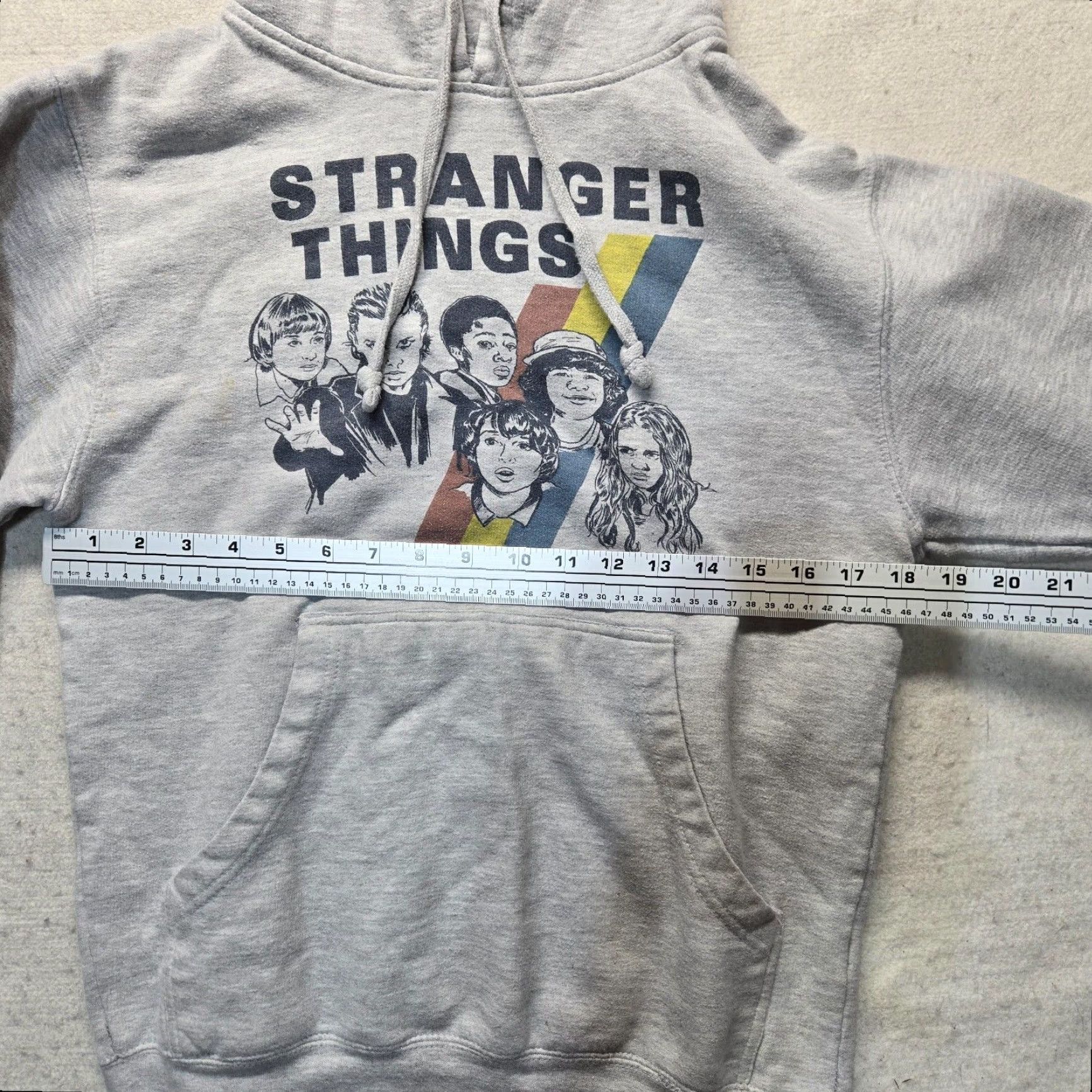 Vintage Stranger Things Pullover Hoodie Men's Size S Gray Pockets Logo Sweatshirt Size US S / EU 44-46 / 1 - 4 Thumbnail