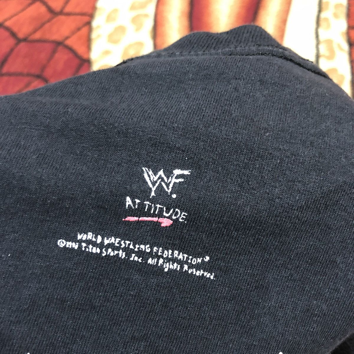 Vintage Vintage 1998 WWF Attitude Wrestling Rare Shirt Size US XL / EU 56 / 4 - 7 Thumbnail