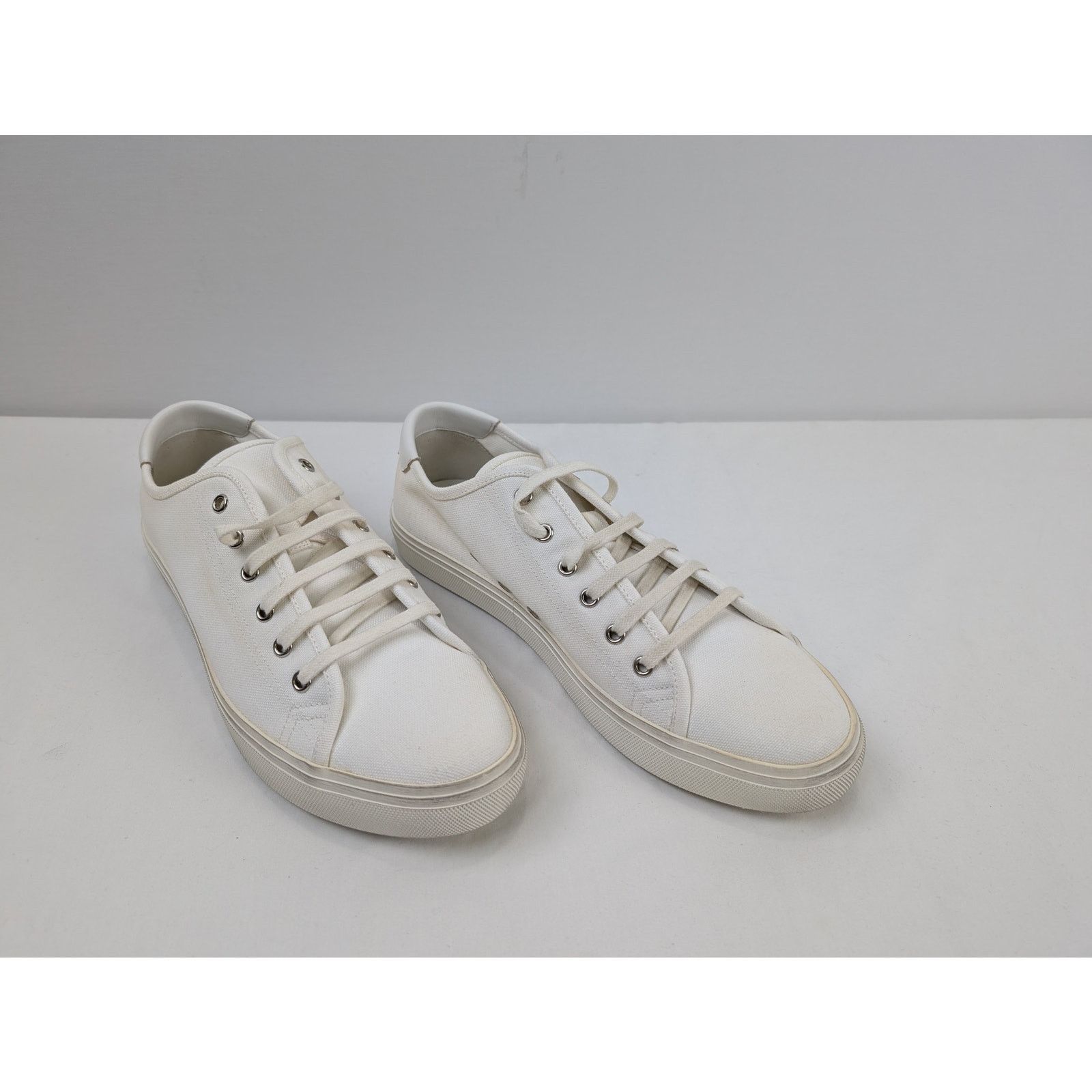 Saint Laurent Paris o1rshd1 Malibu L T Sneakers SL SIG in Blanc Size US 10.5 / EU 43-44 - 8 Thumbnail