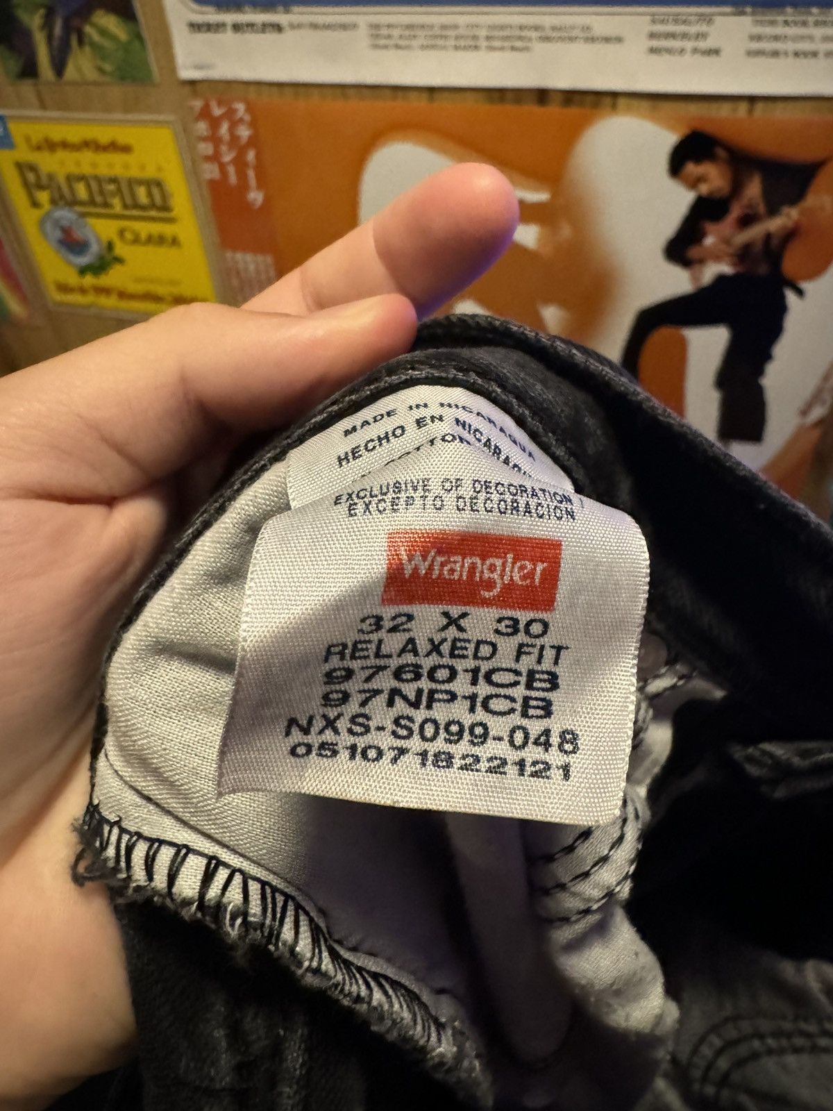 Vintage Vintage Wrangler Black Denim Relaxed Fit Size US 32 / EU 48 - 4 Thumbnail