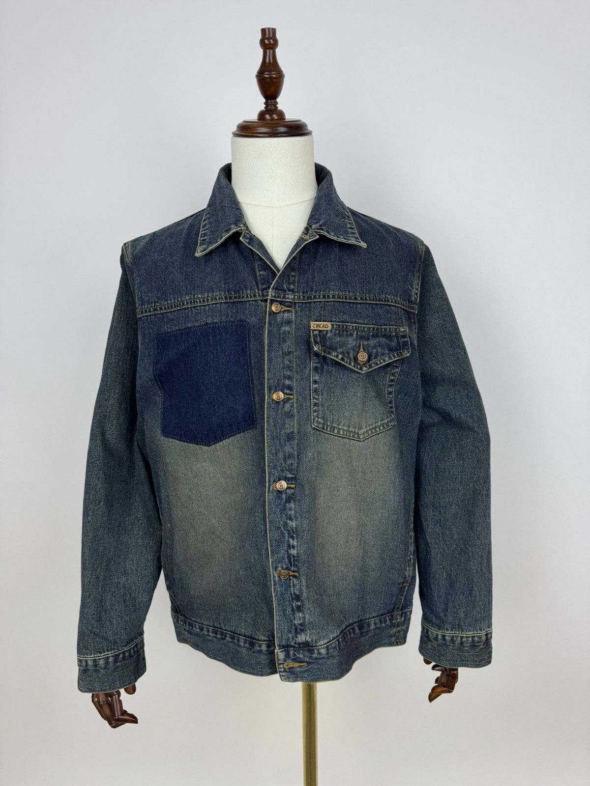 C1RCA C1RCA Denim Jacket Skater Circa JKT Y2K Mens size L Size US L / EU 52-54 / 3 - 1 Thumbnail