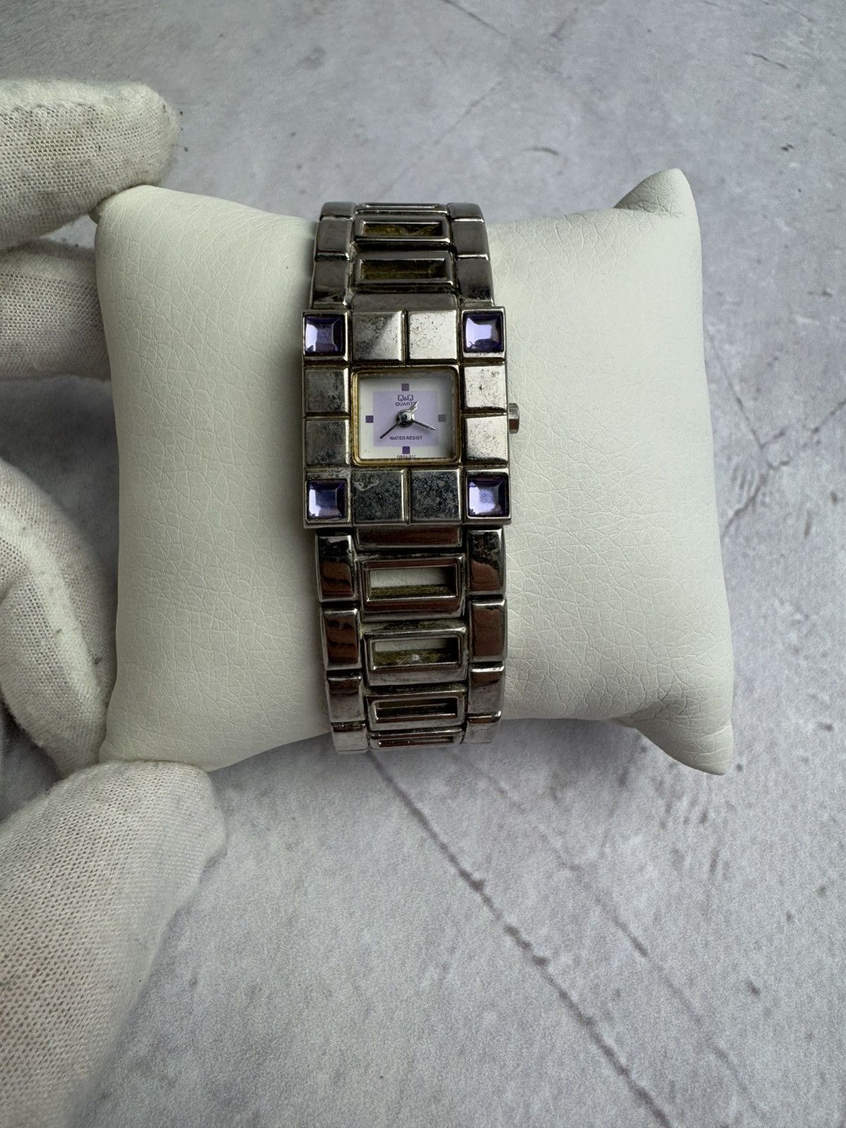 Japanese Brand × Vintage Vintage Futuristic Q&Q Watch Size ONE SIZE - 1 Thumbnail