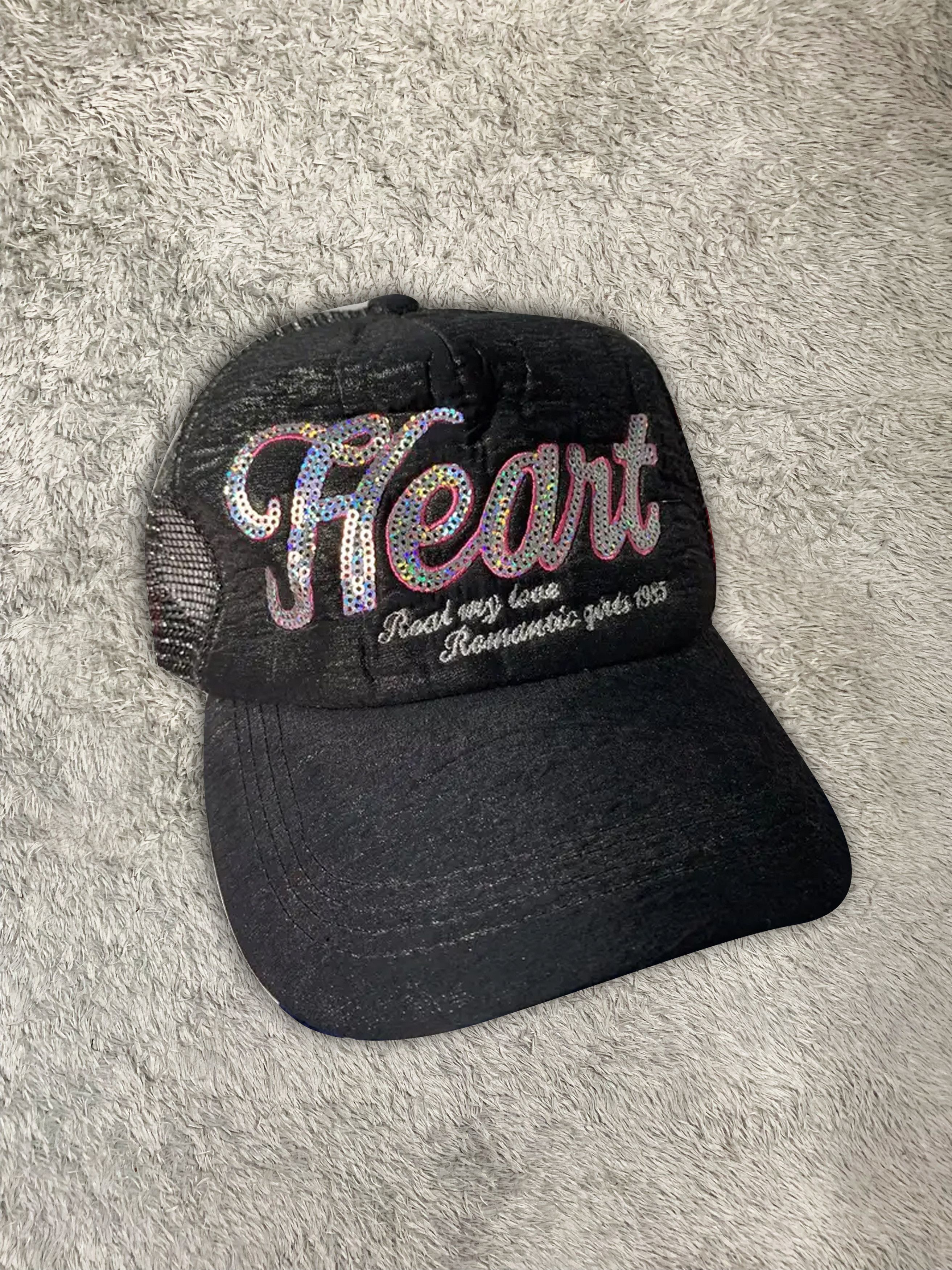 Beauty Beast Japanese Brand Hearts Trucker Hat Size ONE SIZE - 1 Thumbnail
