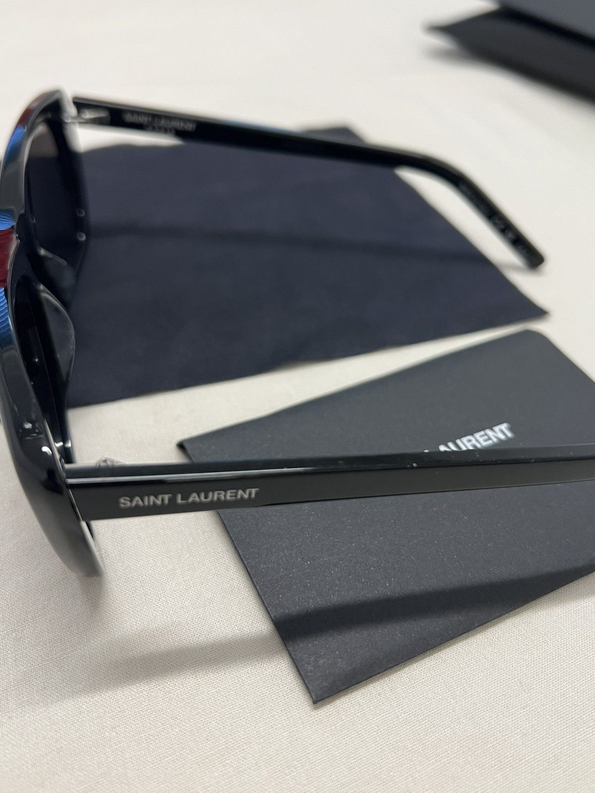 Yves Saint Laurent Saint Laurent SL 613 Cat-Eye Sunglasses Size ONE SIZE - 6 Thumbnail