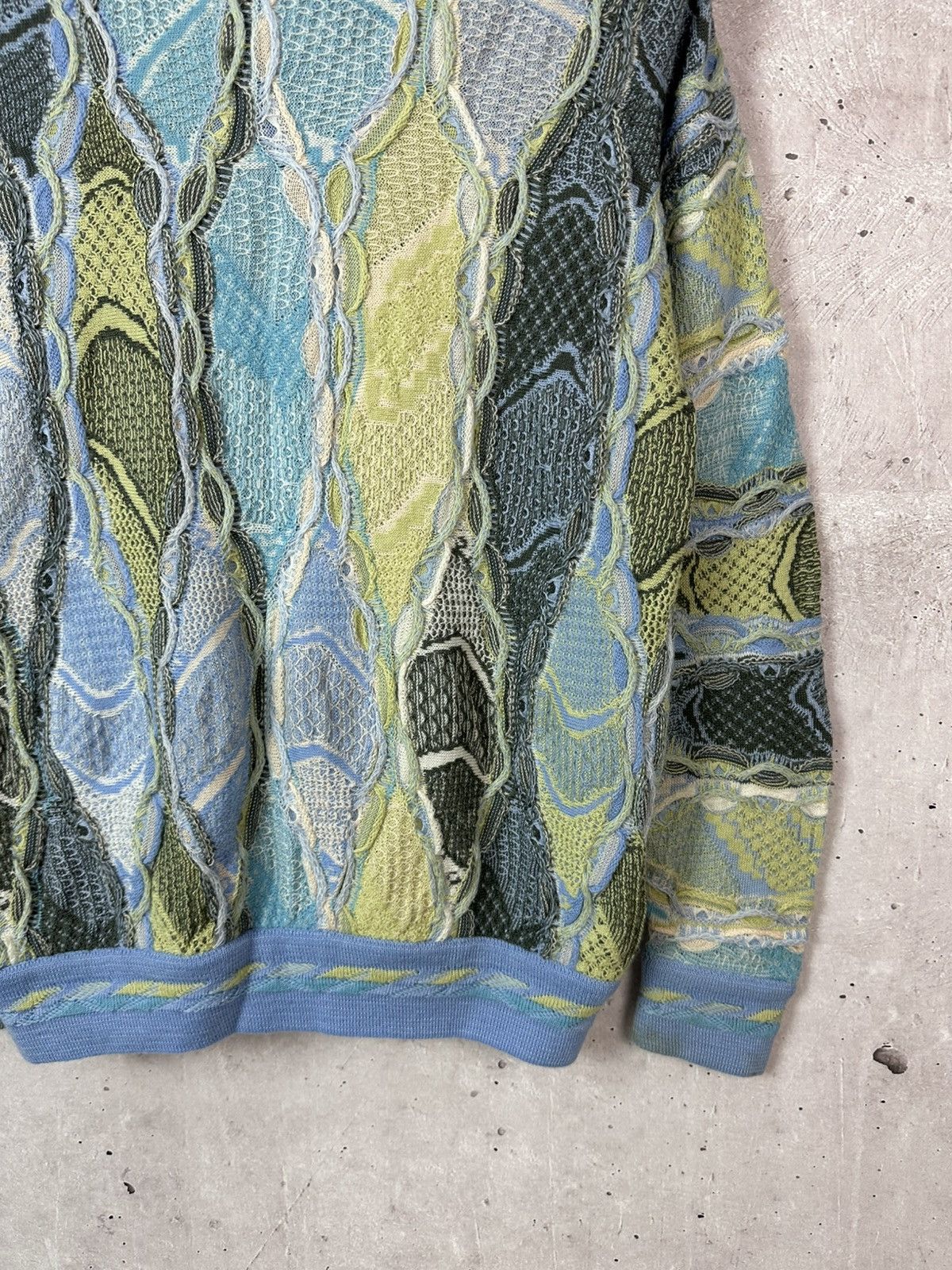Vintage Vintage Coggi Style Wool Blue Knit Embroidered Cardigan Size US M / EU 48-50 / 2 - 11 Thumbnail