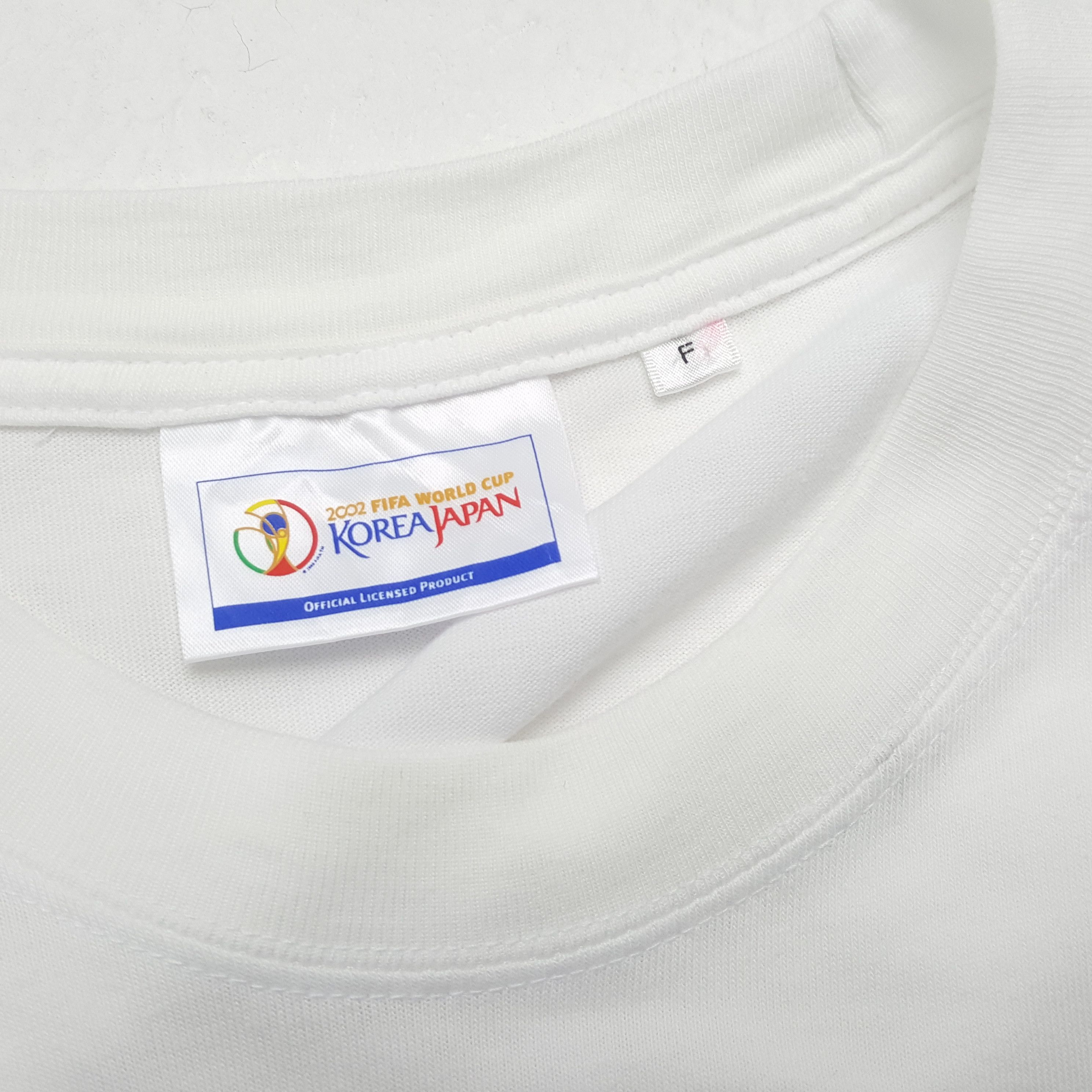 Vintage Vintage 2002 FIFA WORLD CUP KOREA JAPAN Promotion T-Shirts Size US L / EU 52-54 / 3 - 8 Thumbnail