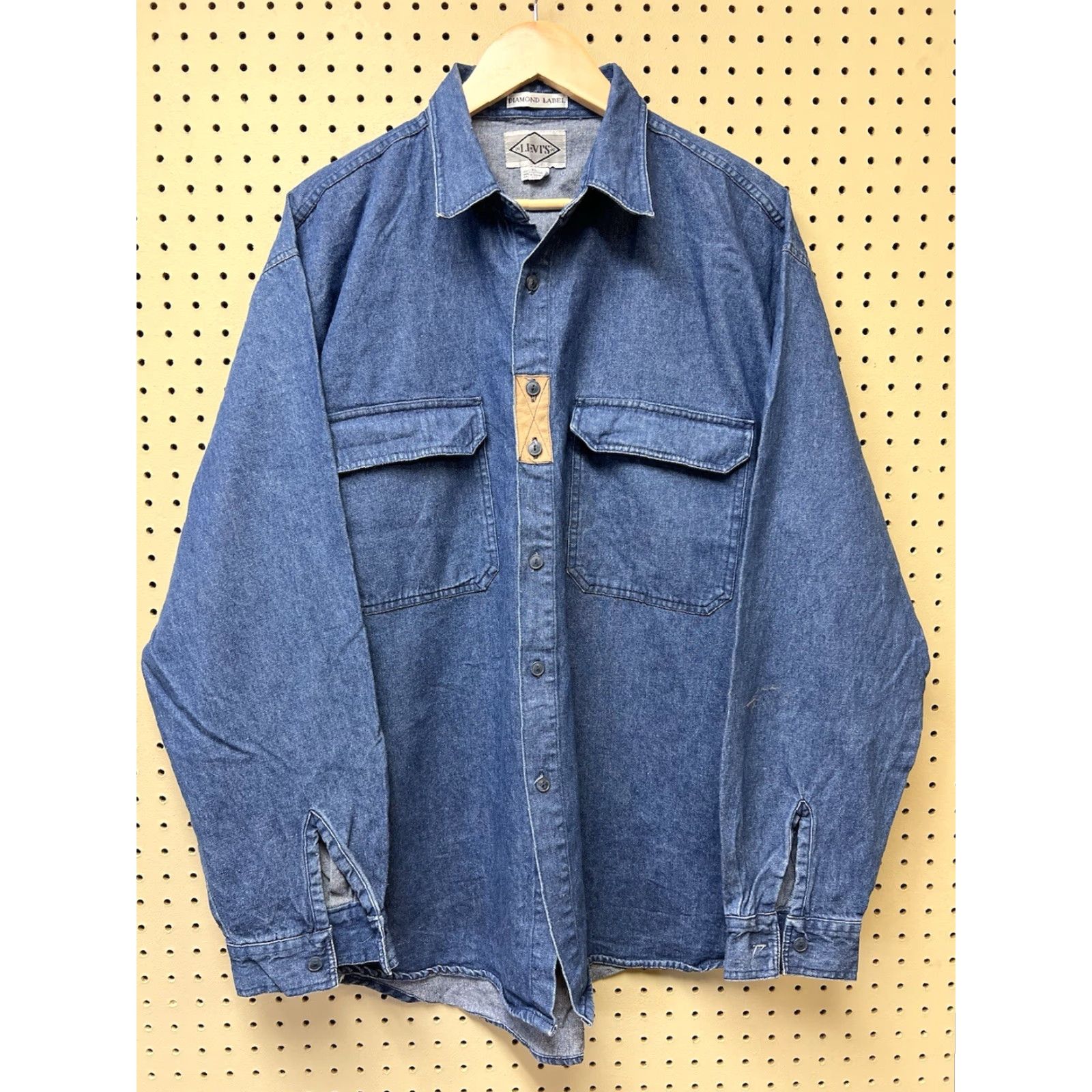Levi's VTG Levi’s Button-Up Denim Shirt L/S Men XL Blue Pockets 80s 90s Western Vintage Tie-Dyed? Size US XL / EU 56 / 4 - 2 Thumbnail