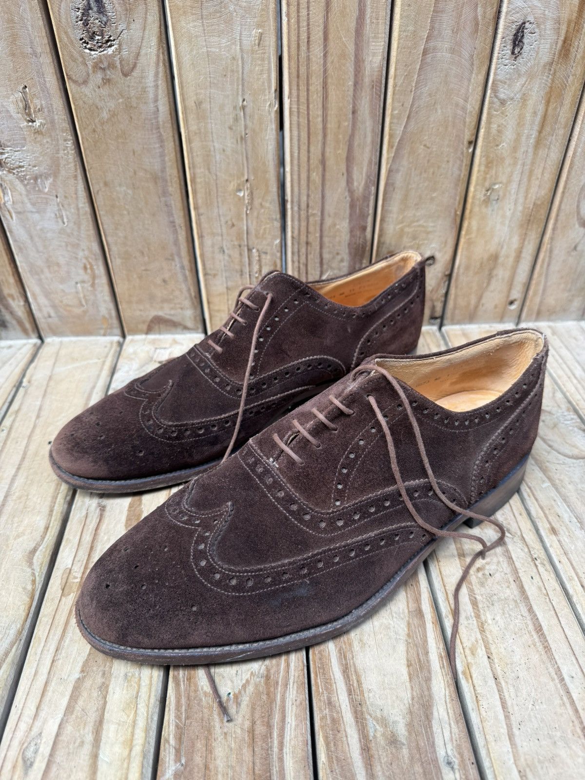 Alfred Sargent Alfred Sargent Brown suede wingtip dress Men’s shoes UK 11 Size US 12 / EU 45 - 20 Thumbnail