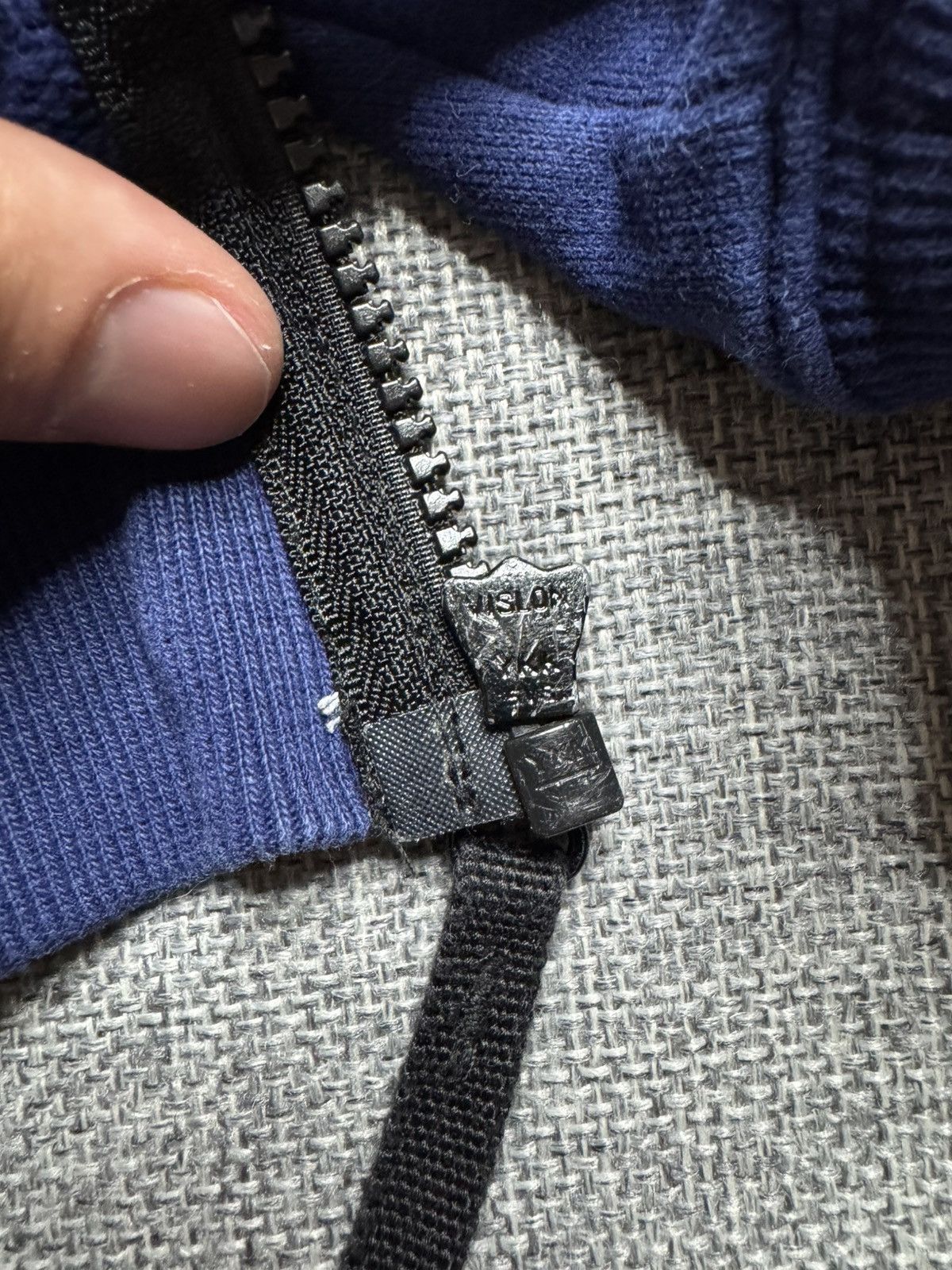 Stone Island Stone Island junior navy hoodie size: 6 years (116) Size US XXS / EU 40 - 6 Thumbnail