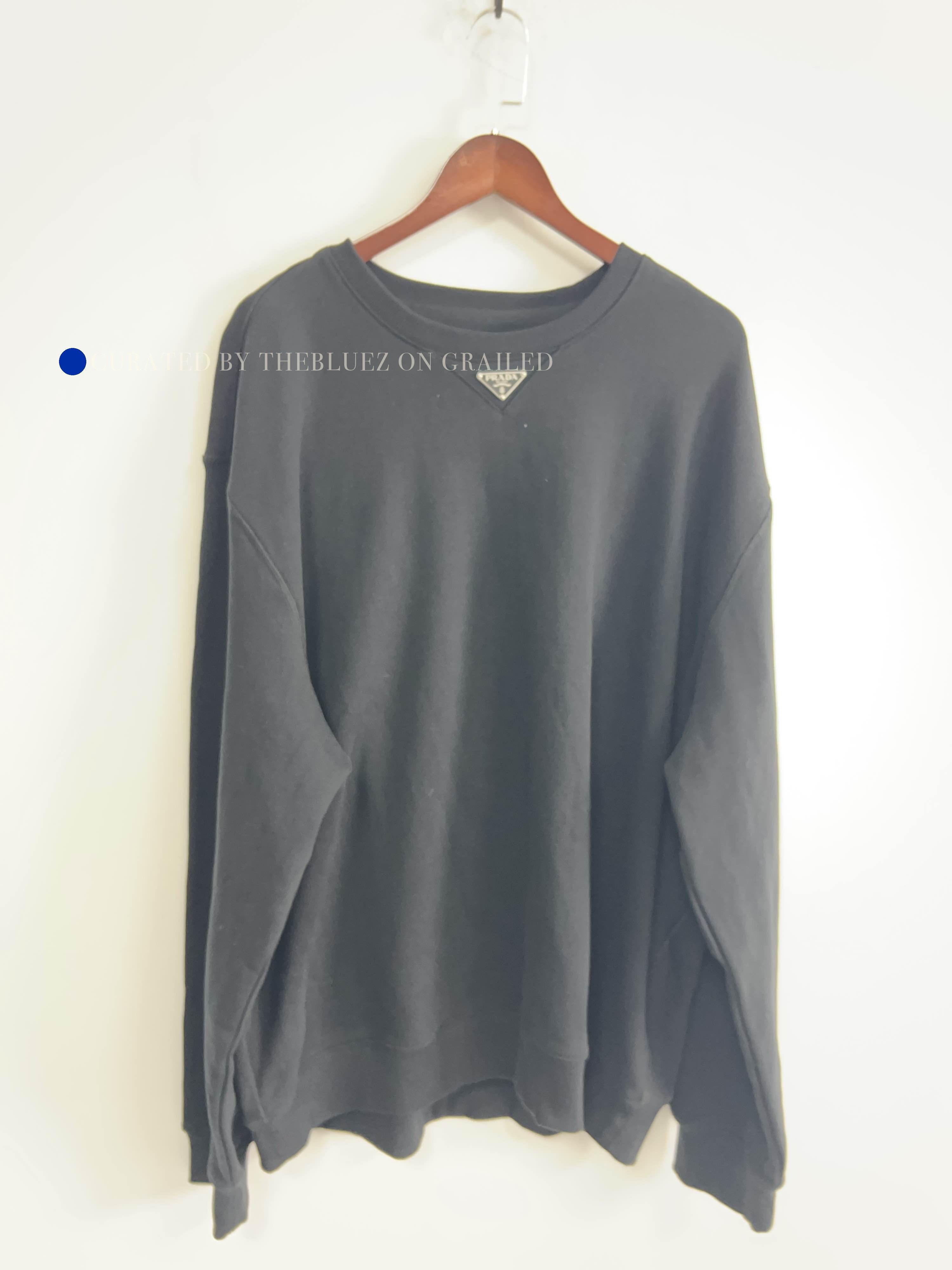 Prada Black Metal Logo Sweatshirt in XL Size US XL / EU 56 / 4 - 1 Thumbnail