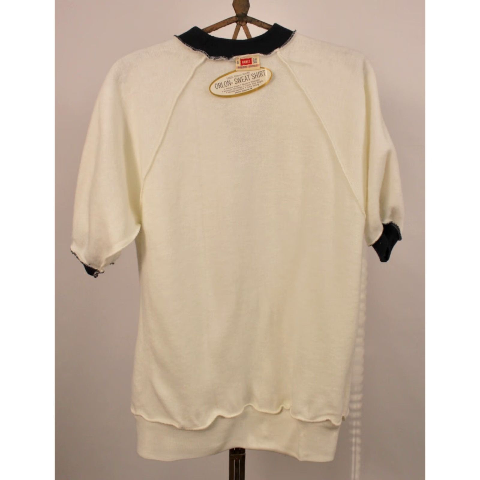 Hanes VINTAGE Hanes Shirt Adult Small 60s Sweatshirt White Navy 1960s NOS Short Sleeve Mens Size US S / EU 44-46 / 1 - 3 Thumbnail