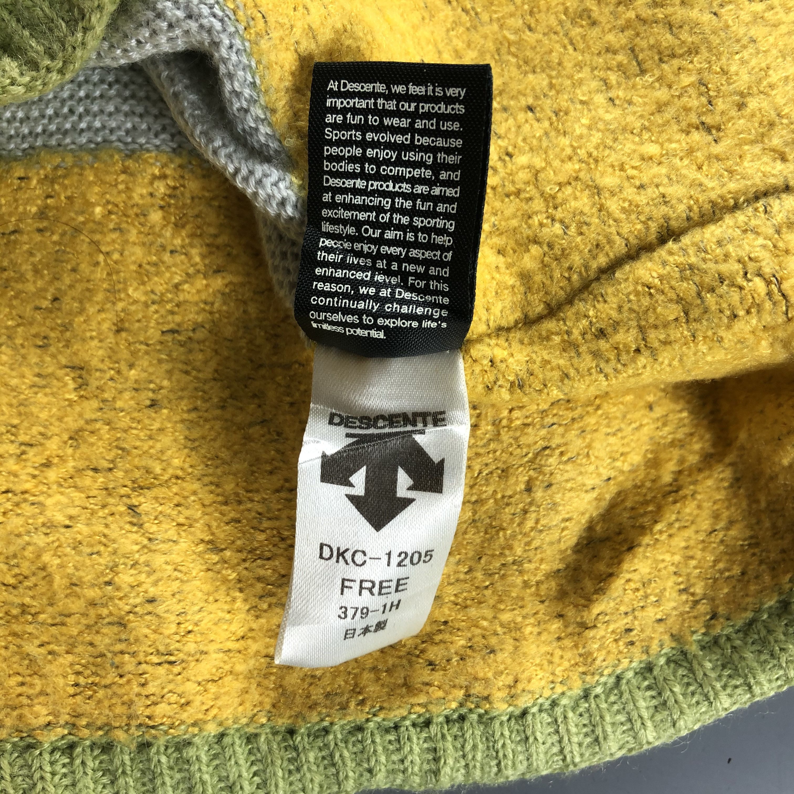 Descente × Vintage Descente Basic Beanie Snow Hat Snow Cap -D192 Size ONE SIZE - 6 Thumbnail