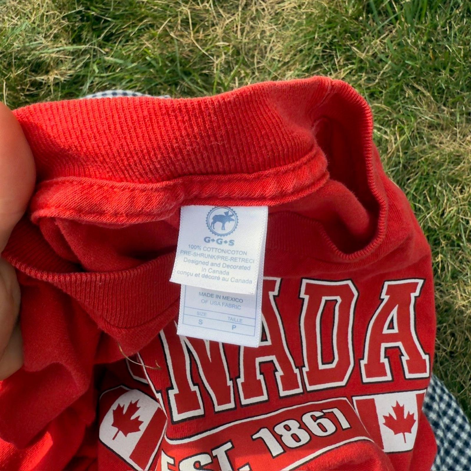 Vintage Y2k canada tourist tee Size S / US 4 / IT 40 - 5 Thumbnail