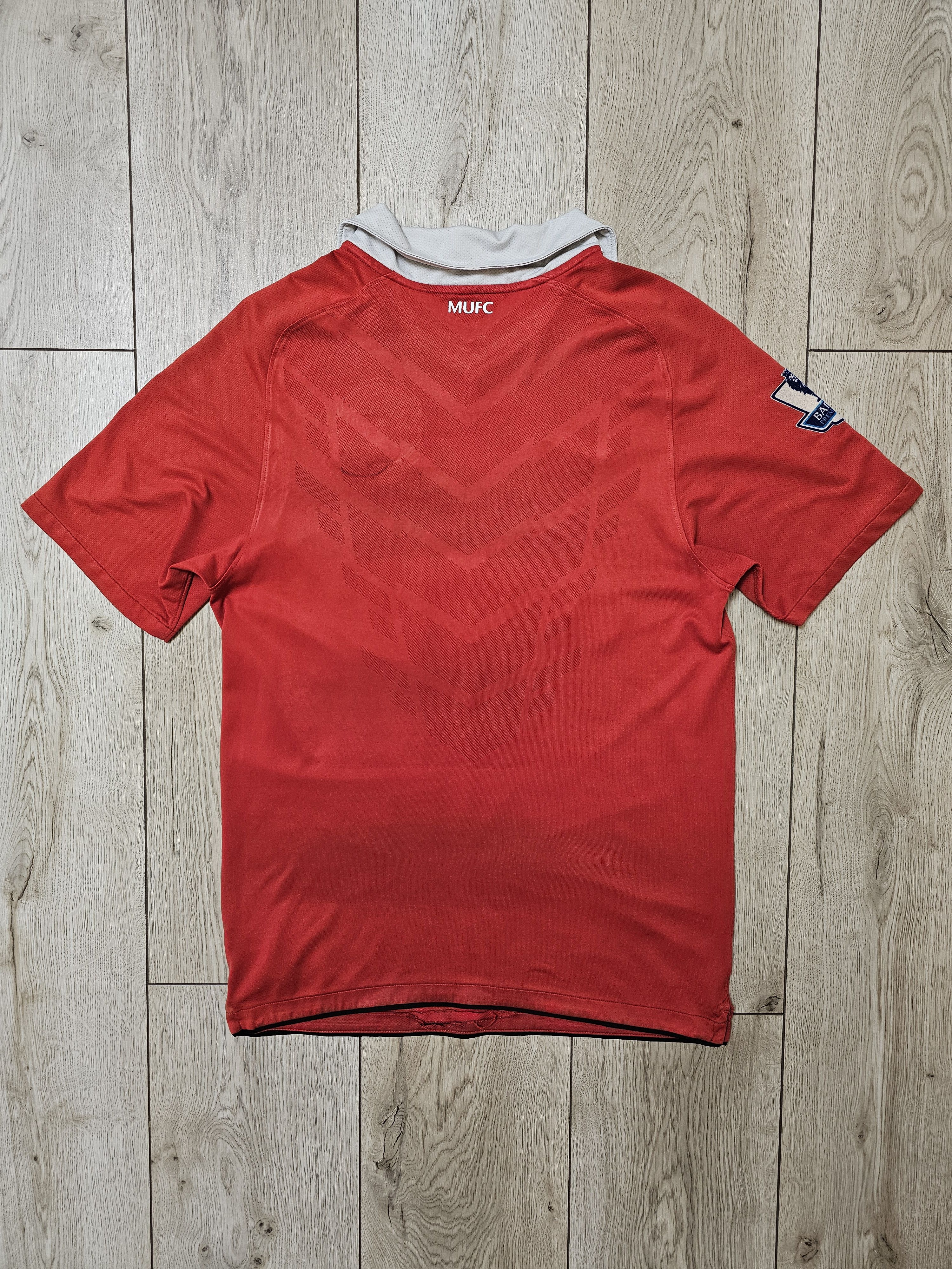 Nike MANCHESTER UNITED 2010 2011 HOME FOOTBALL SOCCER JERSEY Size US S / EU 44-46 / 1 - 2 Thumbnail
