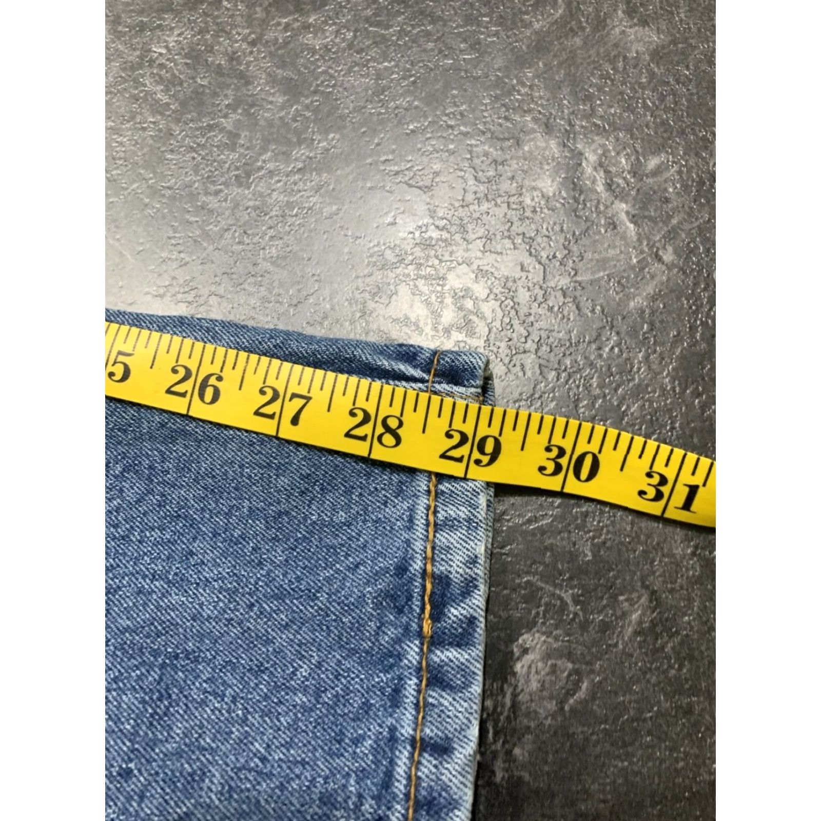 Levi's Levi's 550 Jeans Men's Relaxed Fit Size 40x30 Blue Medium Wash Denim - 5-Pocket Design, High Rise, Classic American Size US 42 / EU 58 - 5 Thumbnail