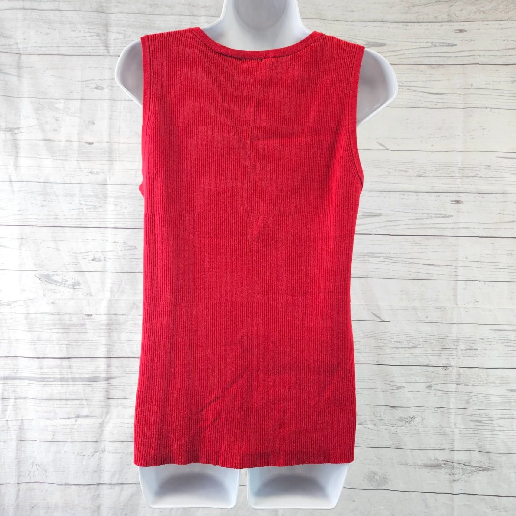 Vintage Chico's Womens Tank Top M Solid Red Rayon Blend Shirt Adult Womens 90s? Size M / US 6-8 / IT 42-44 - 4 Thumbnail