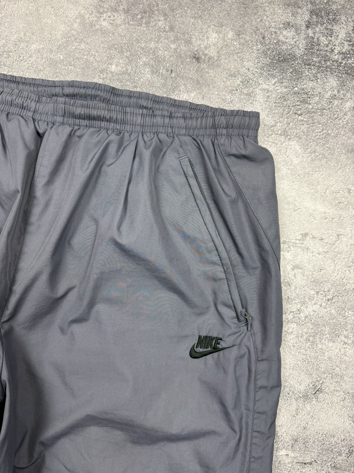 Nike Vintage 90’s Nike Nylon Track Pants Drill Y2K Sweatpants Size US 34 / EU 50 - 8 Thumbnail