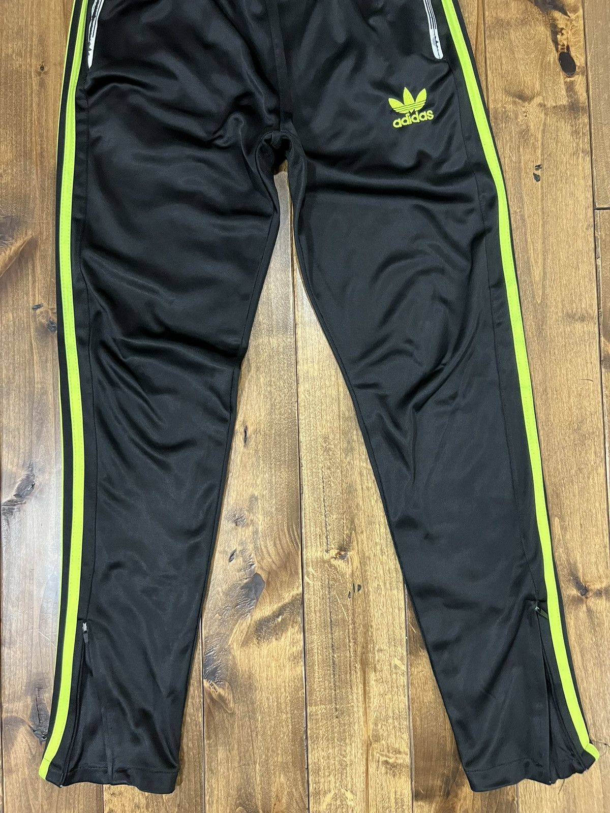 Adidas × Vintage Vintage Adidas Track-pants Size US 32 / EU 48 - 6 Thumbnail