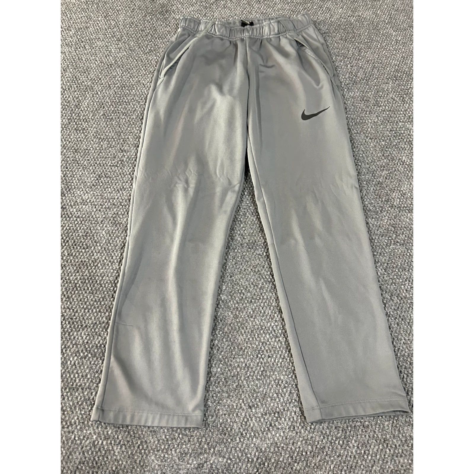 Nike Nike athletic pants Mens Small gray Dri Fit training joggers logo Pants Mens Regular Inseam 28 in Straight Sweatpants Logo Adjustable Drawstring Size US 33 - 2 Thumbnail