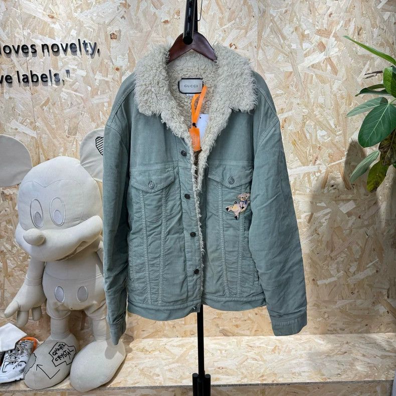 Gucci Gucci Size OS Light blue lamb wool back tiger head embroide Size US XXS / EU 40 - 1 Thumbnail