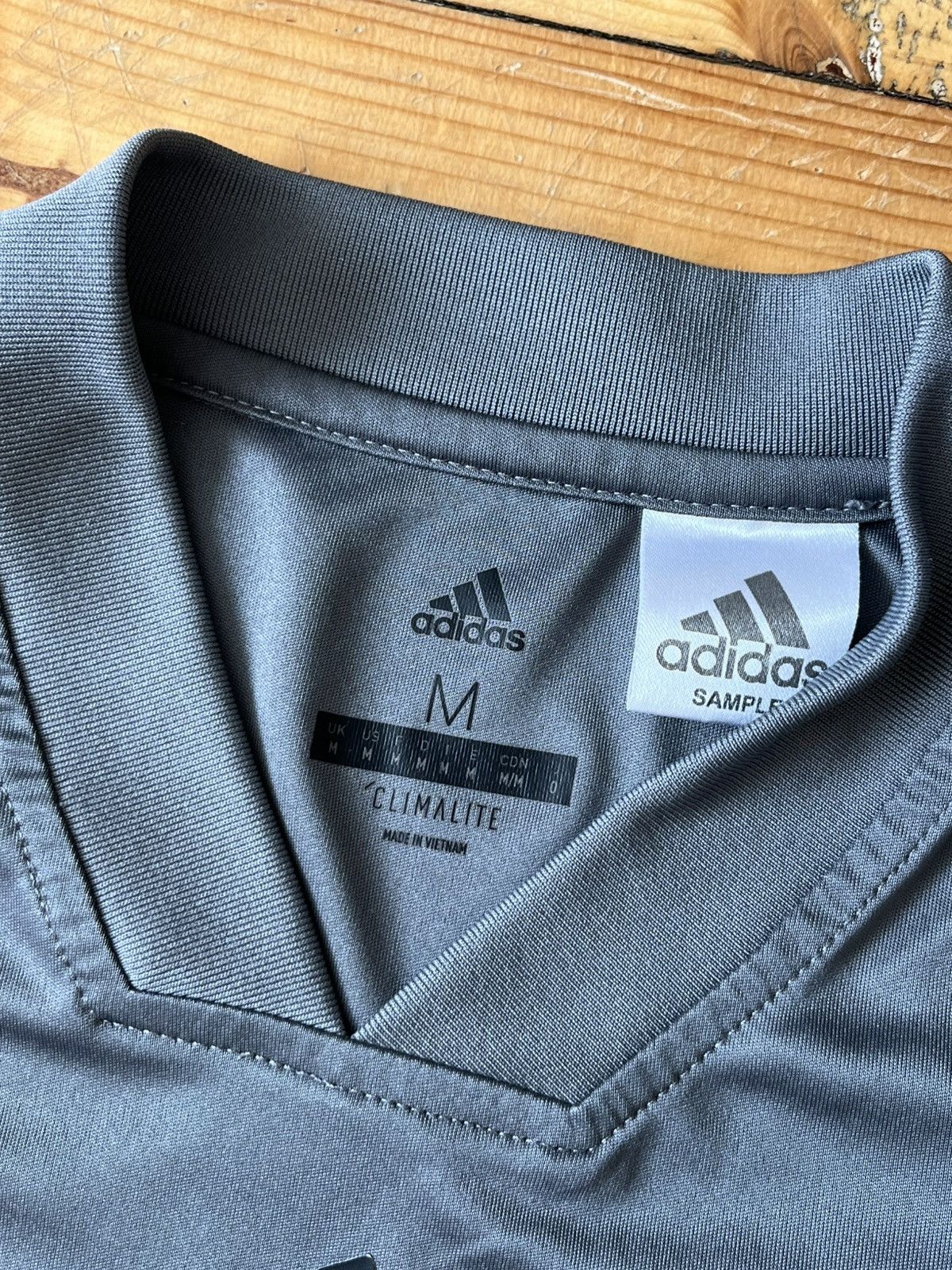 Adidas Adidas 2018-19 Bayern Munich jersey Sample Size US M / EU 48-50 / 2 - 4 Thumbnail