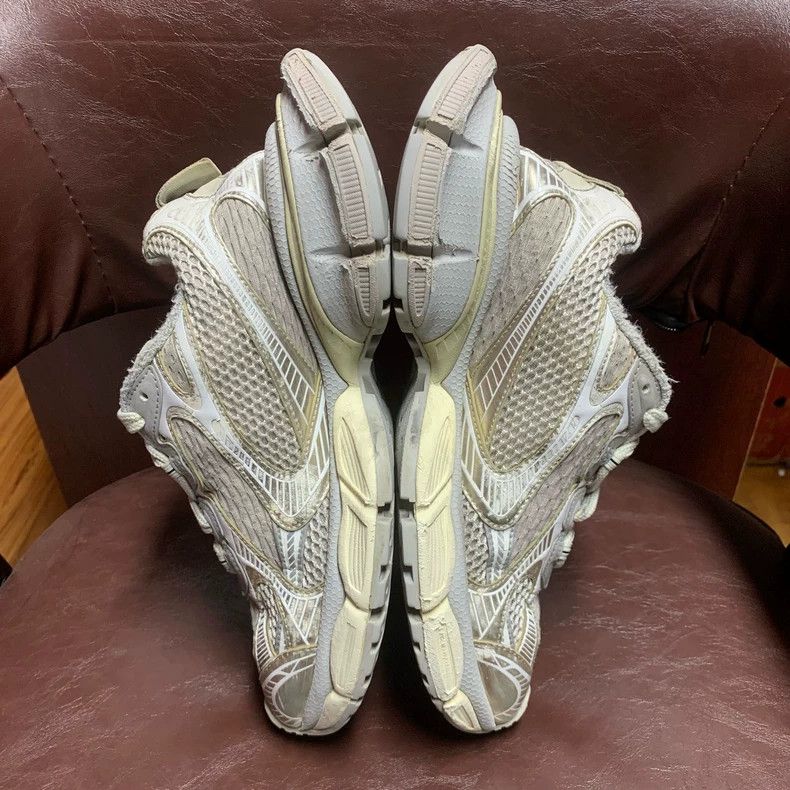 Balenciaga Balenciaga Light Beige Sneakers shoes 2502-Nextarrow Size US 6 / EU 39 - 5 Thumbnail