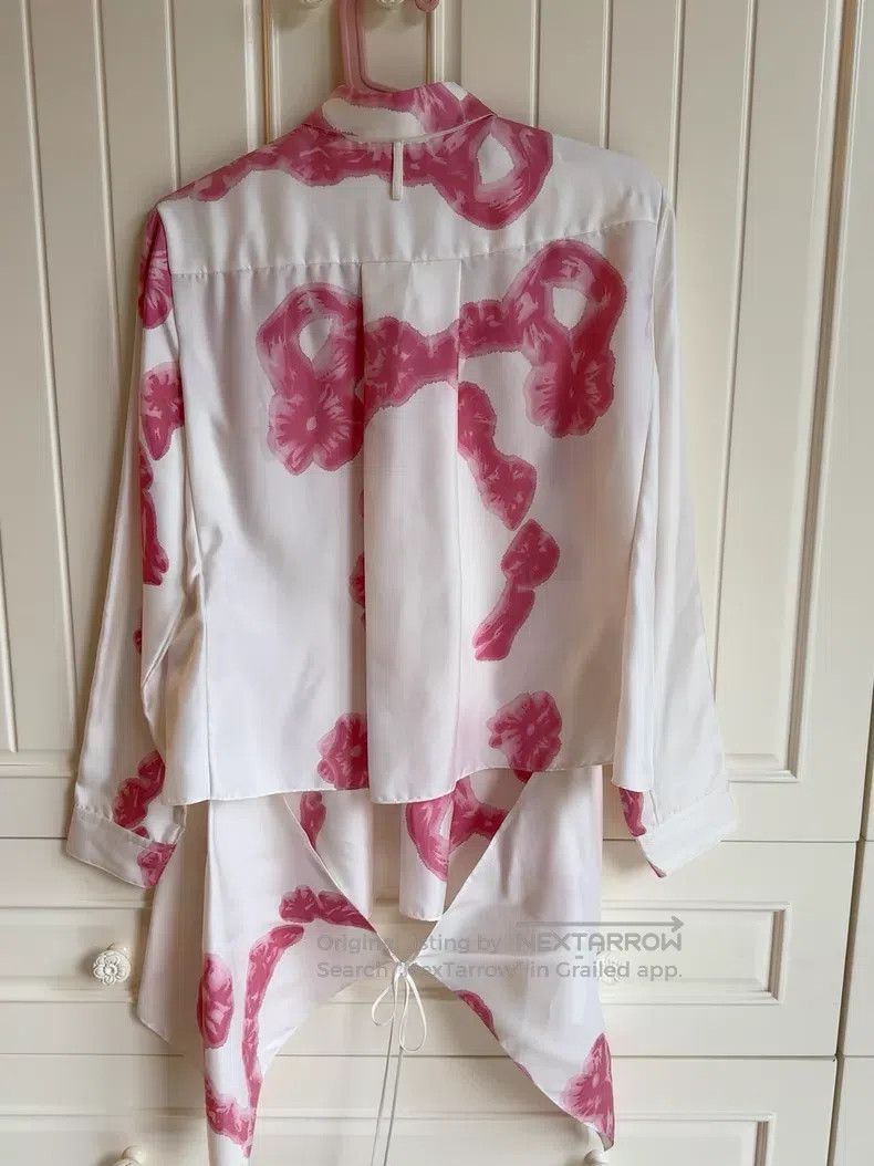 Hermes Hermes Loose-fit pure silk shirt with pink flower pattern, Size XS / US 0-2 / IT 36-38 - 2 Thumbnail