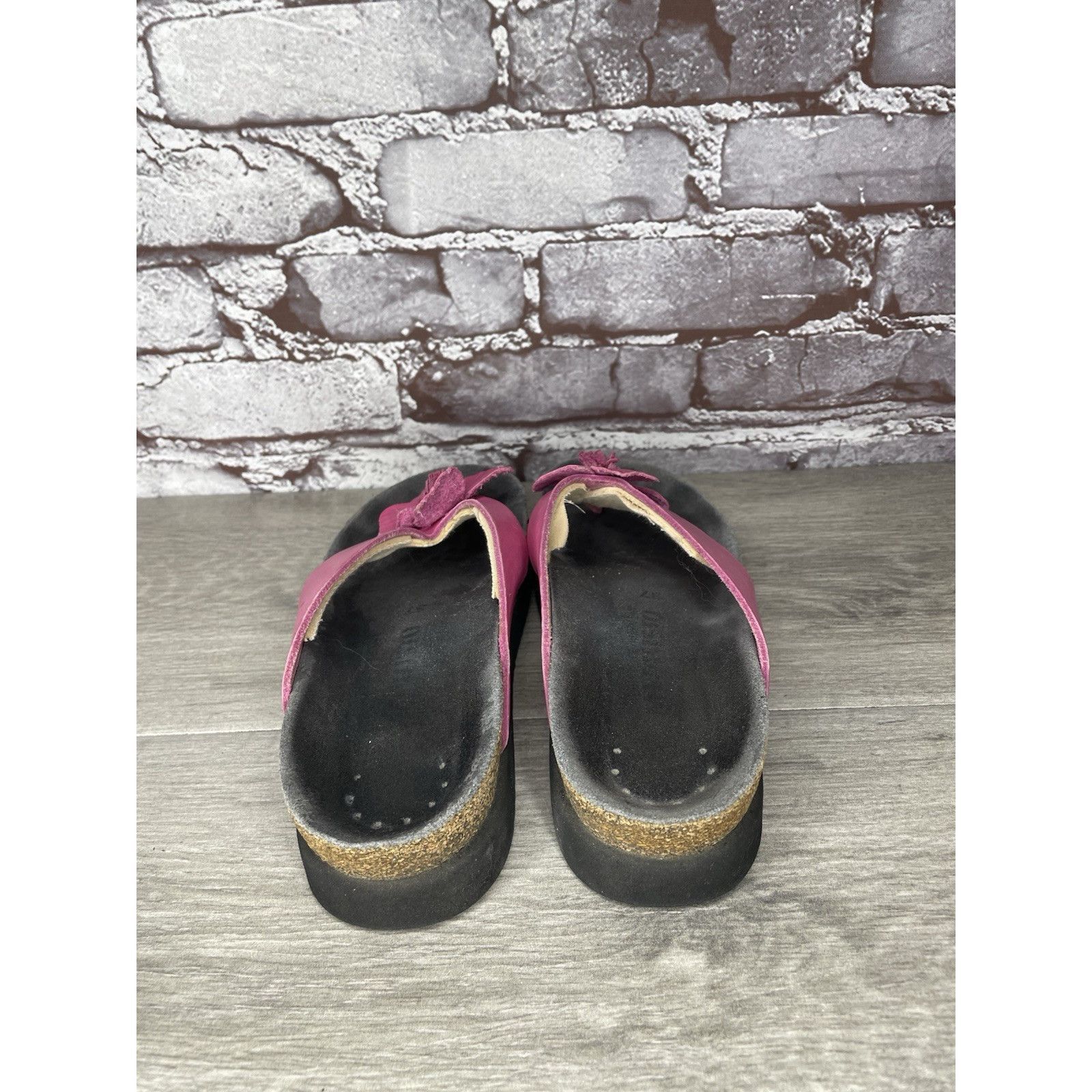 Mephisto Mephisto Violette Pink Leather Rose Flower Thong Cork Sandal Size US 6.5 / IT 36.5 - 6 Thumbnail