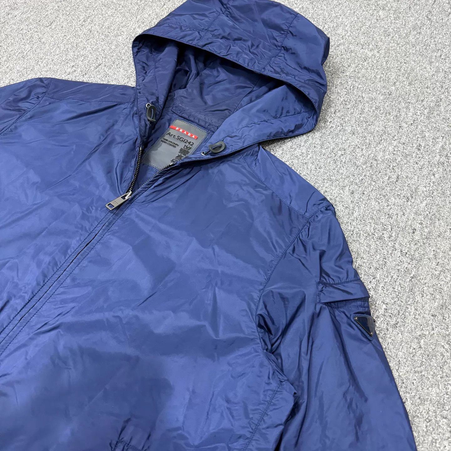 Prada Prada Navy Blue Triangle Logo Nylon Jacket XL 95 New Size XL / US 12-14 / IT 48-50 - 3 Thumbnail