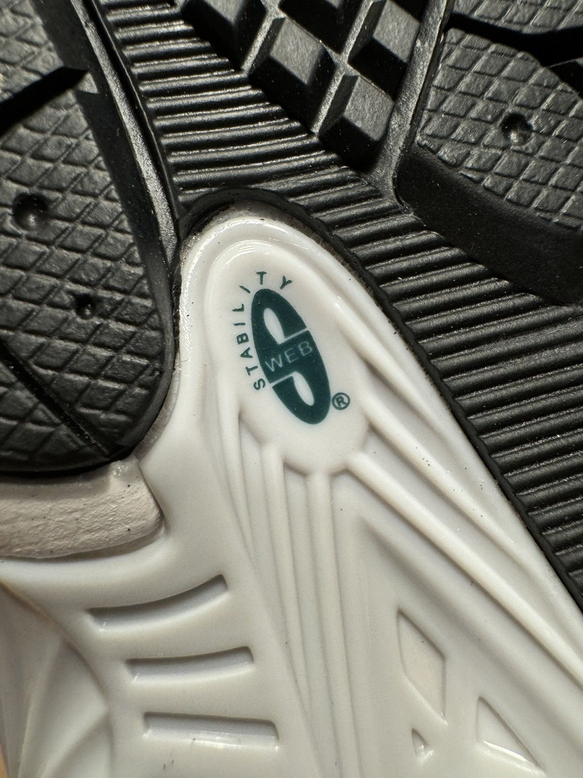 New Balance New Balance 2002R “Black Marsh Green” (M2002RRA) 42 EU Size US 8.5 / EU 41-42 - 12 Thumbnail