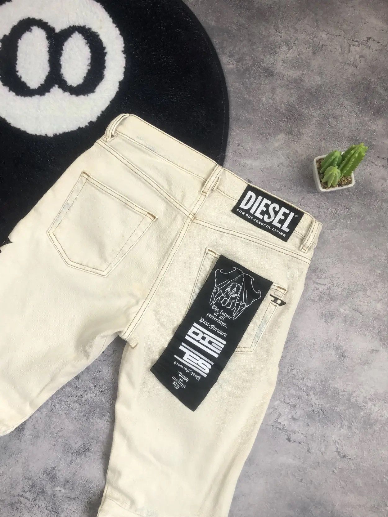 Diesel DIESEL Vintage Big Logo Avantgarde Streetwear Crazy Goth Y2k Size US 29 - 4 Thumbnail