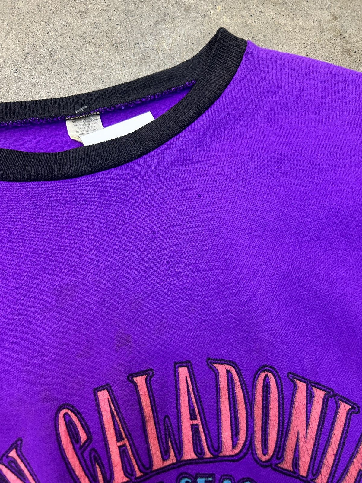Vintage 90s Vintage New Caladonia Crewneck Large Thrashed Distressed Size US L / EU 52-54 / 3 - 5 Thumbnail