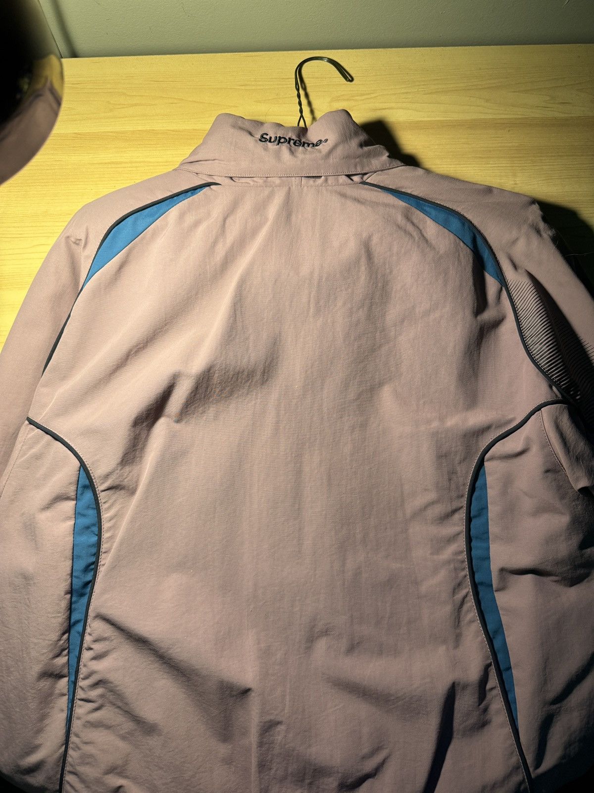 Supreme × Umbro Supreme Umbro dirty plum track jacket Size US M / EU 48-50 / 2 - 3 Thumbnail
