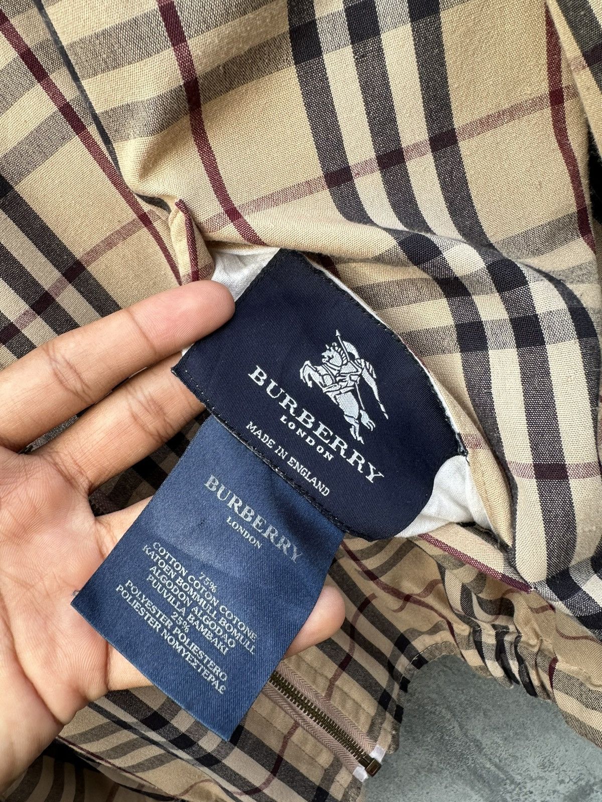 Burberry Vintage Burberry London Novacheck Reversible Bomber Jacket Size US M / EU 48-50 / 2 - 12 Thumbnail