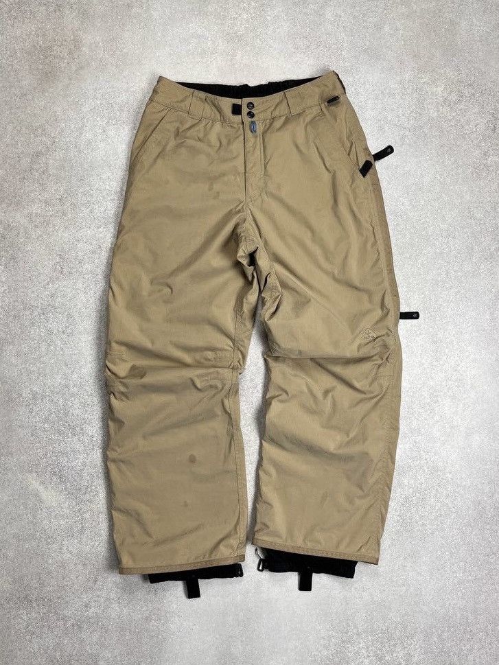 Vintage Nike ACG Sand Winter Ski Pants Outer Layer M